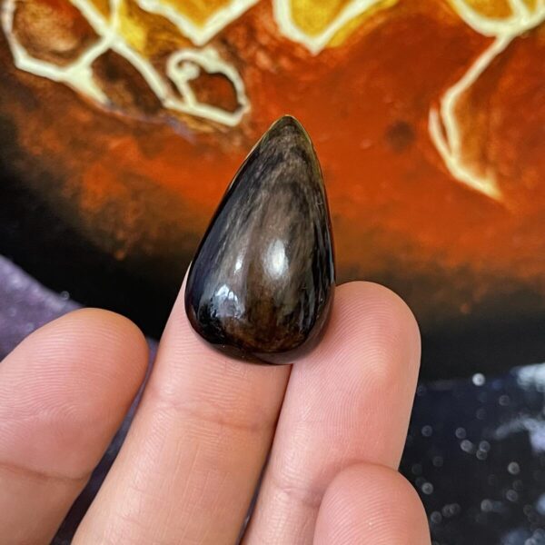 Obsidianas, kabašonas
