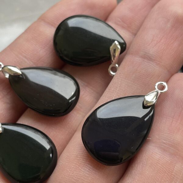 Vaivorykštinio obsidiano pakabukas, 3-4 gr. - Image 4
