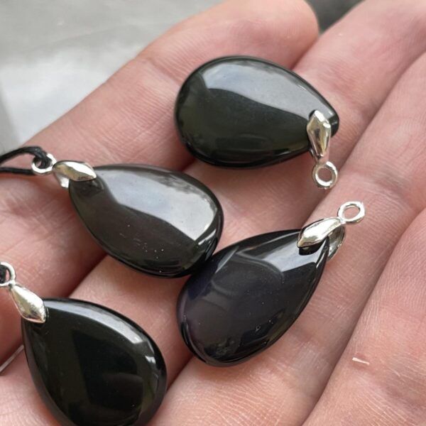 Vaivorykštinio obsidiano pakabukas, 3-4 gr. - Image 3