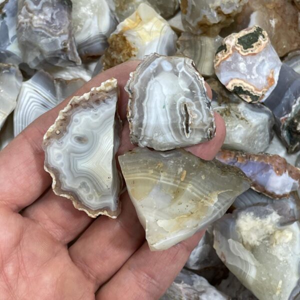 Klasikinis agatas, 25-36 gr.