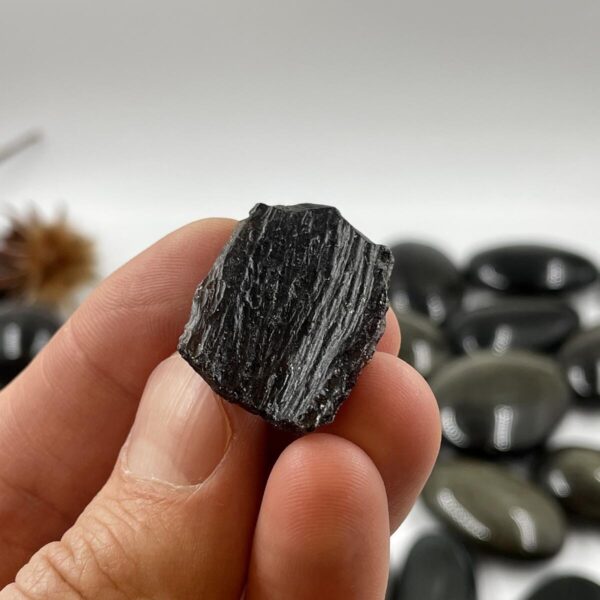 Juodasis tektitas, 4,6-6,9 gr. - Image 3