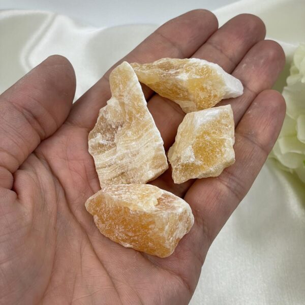 Geltonasis Kalcitas, 15-25 gr.