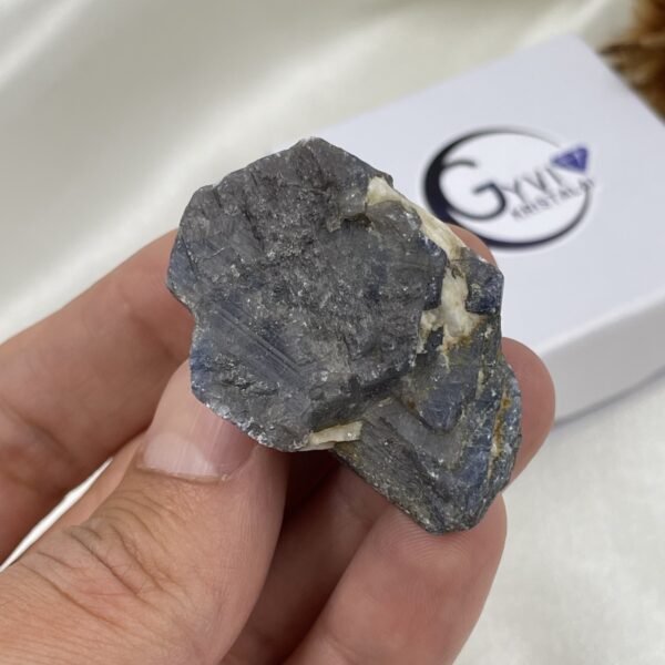 Safyro kristalas, 65 gr. - Image 2