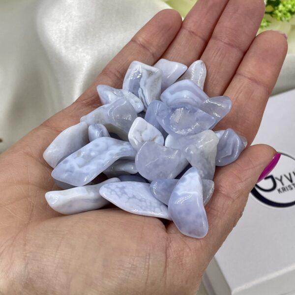Melsvasis neriniuotas agatas/chalcedonas, S dydis