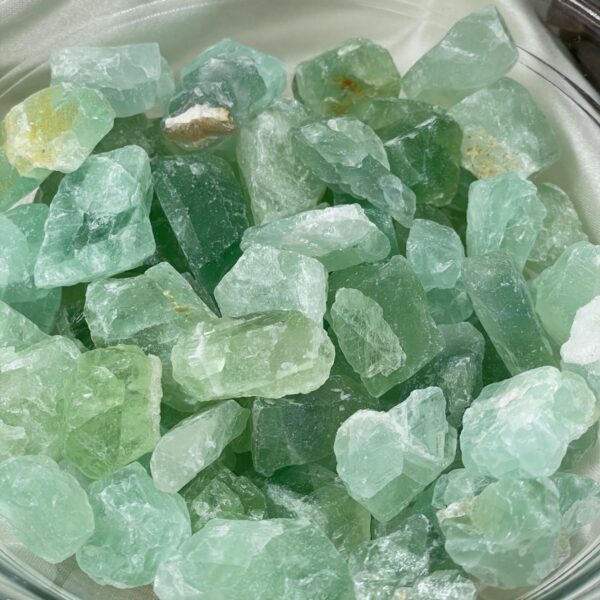 Žalias fluoritas, 10-20 gr.