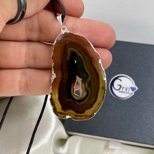 Agato plokštelės pakabukas, 14,9 gr.