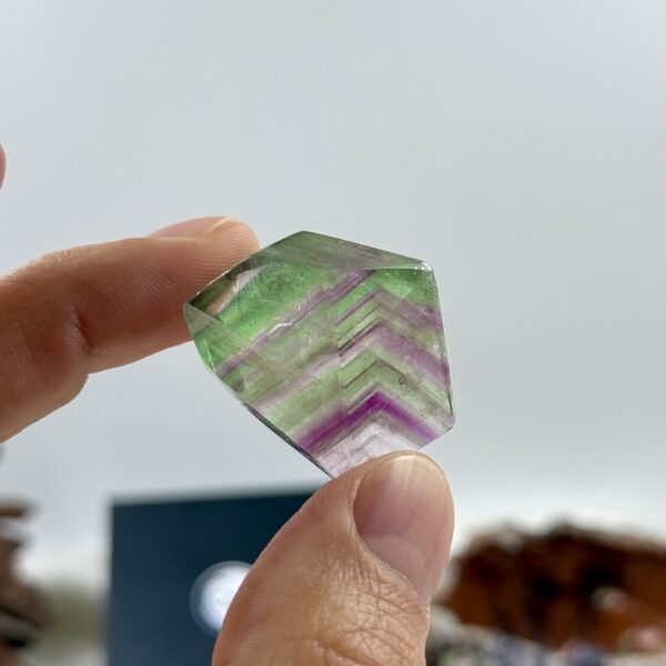 Vaivorykštinis fluoritas (A), 31 gr.