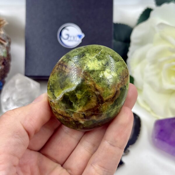 Žalias Madagaskaro opalas, 118 gr.