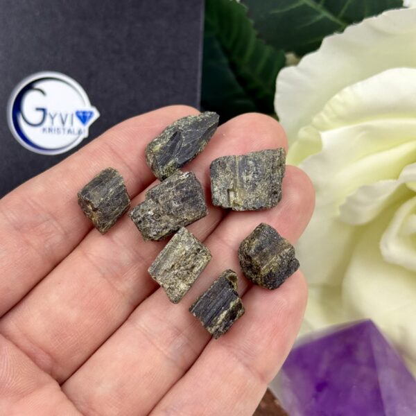 Žalias turmalinas (verdelitas), 3-5 gr.