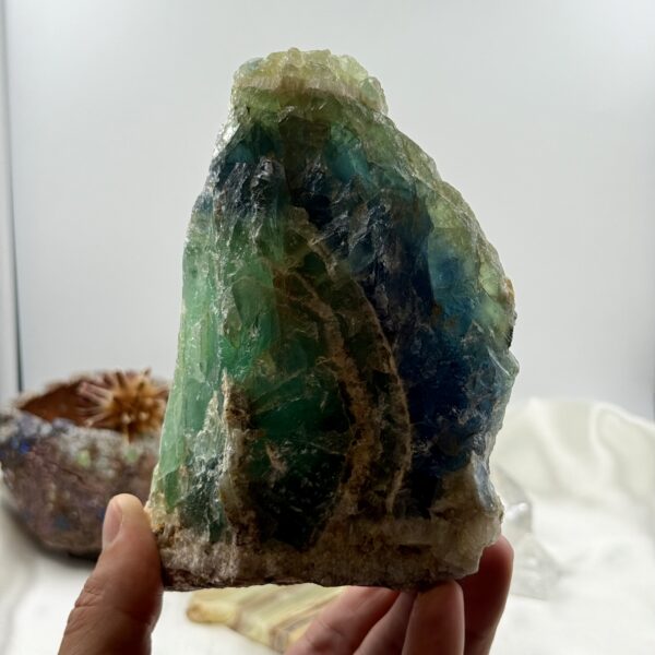 Vaivorykštinis fluoritas (A), 1,230 kg - Image 2